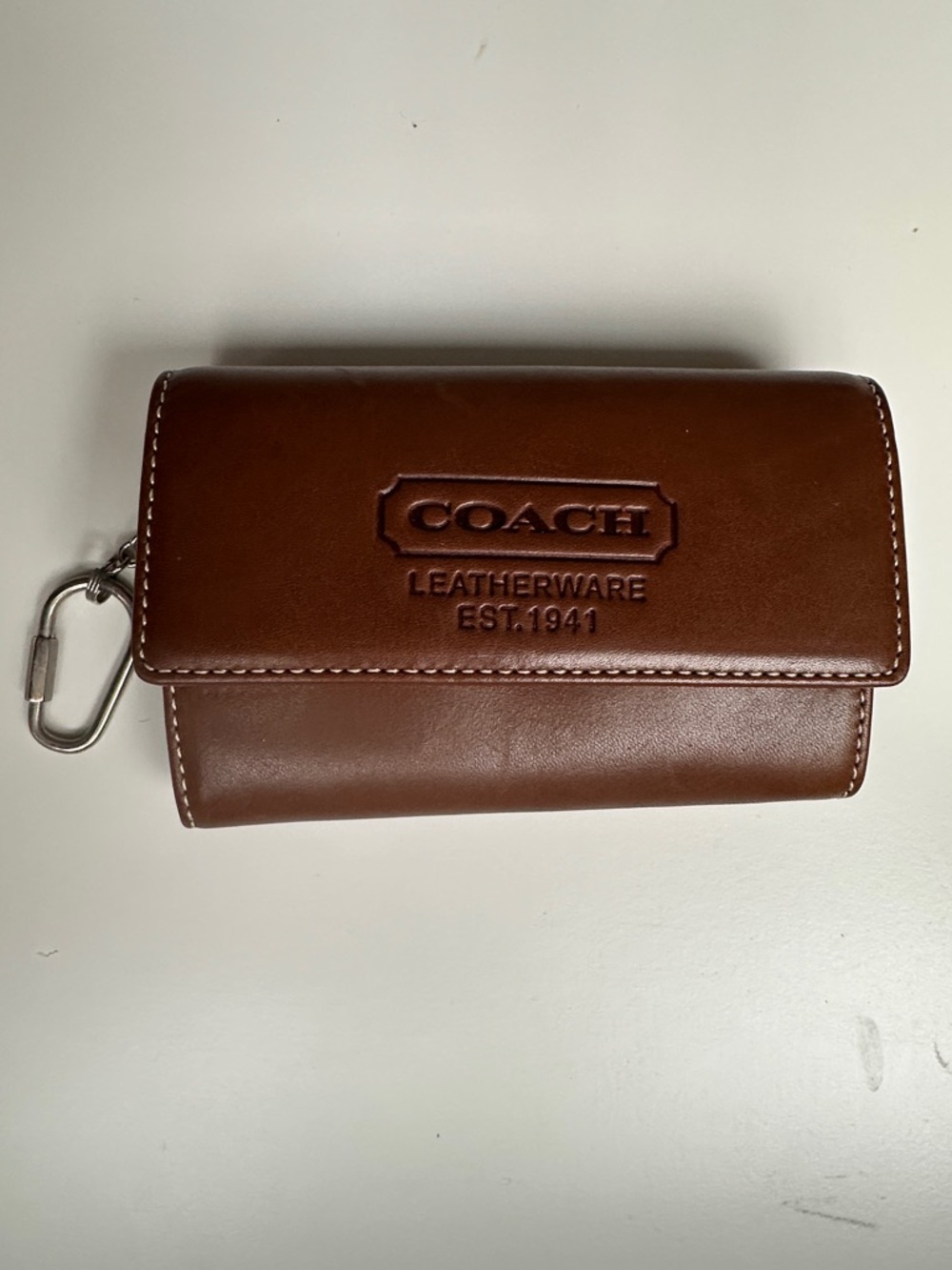 Vintage Coach Brown Leather bifold wallet with keychain